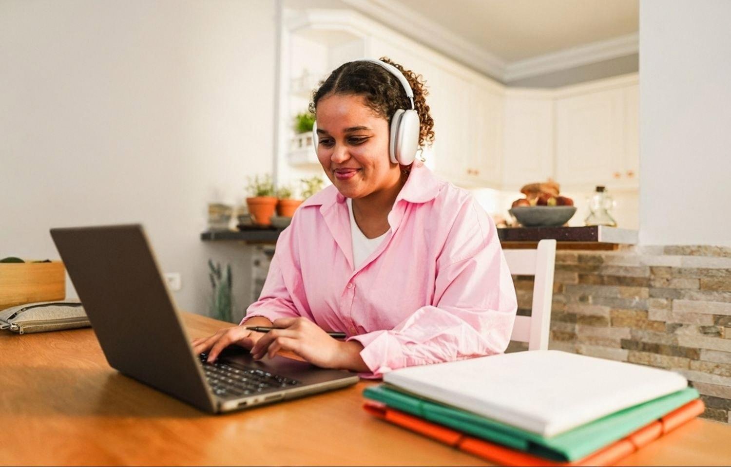 Young entrepreneur buying a .ae domain online for a UAE business